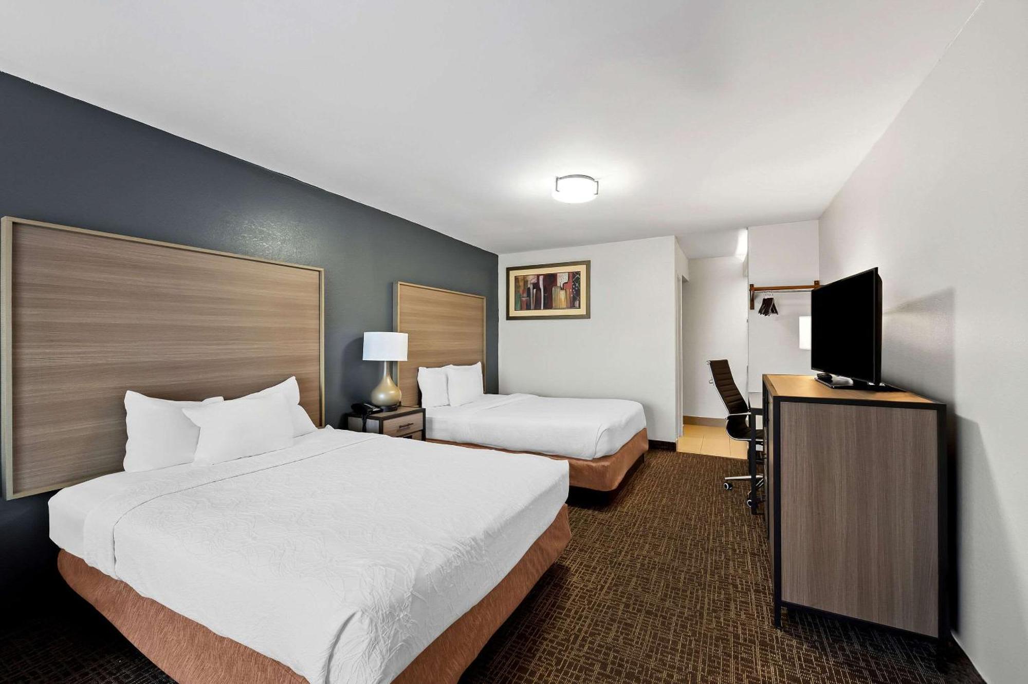 Hotel Quality & I-95