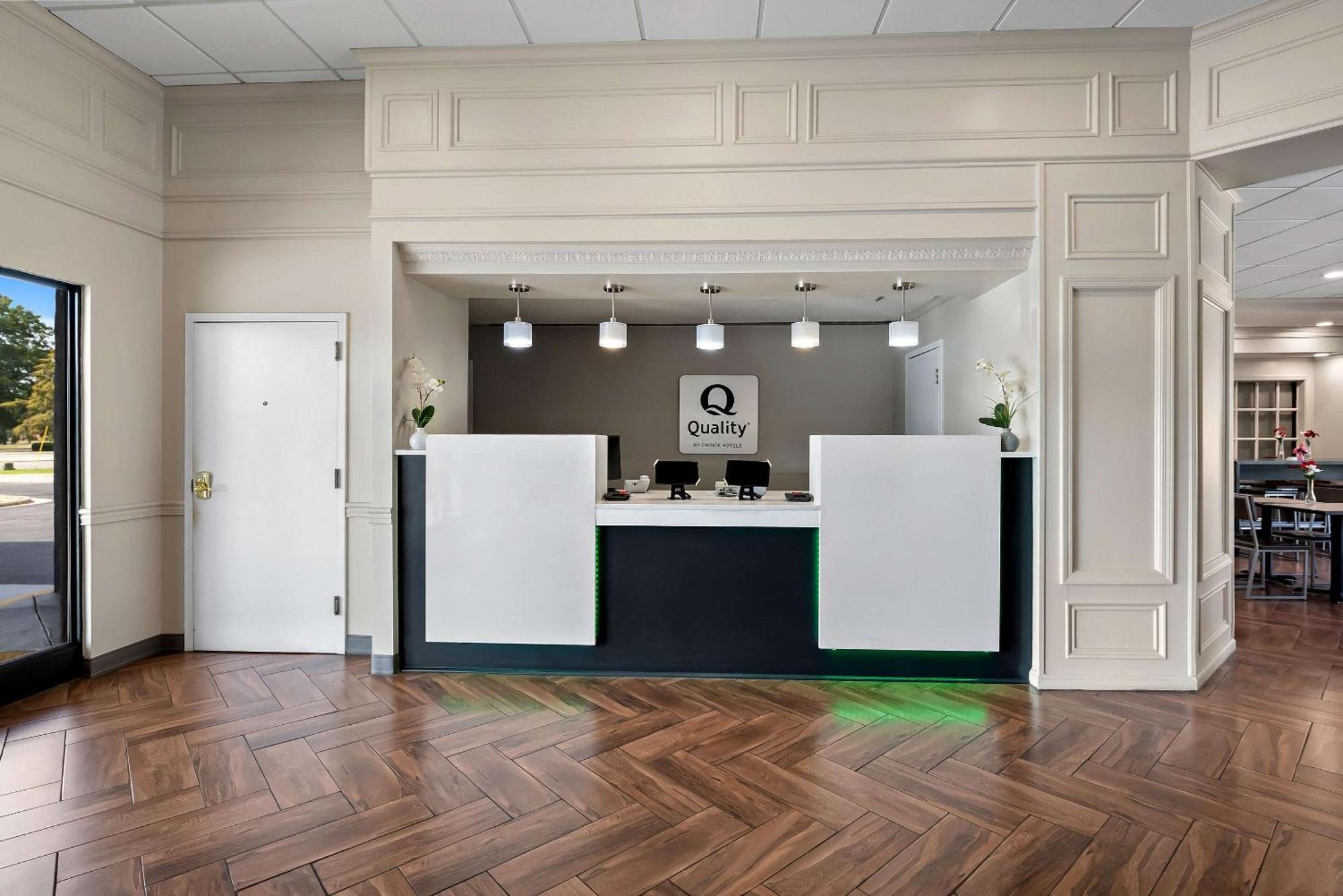 Quality & I-95 Hotel Fayetteville